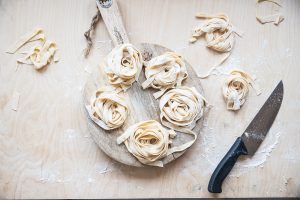 tagliatelle-fatte-in-casa-con-radicchio-e-noci-4