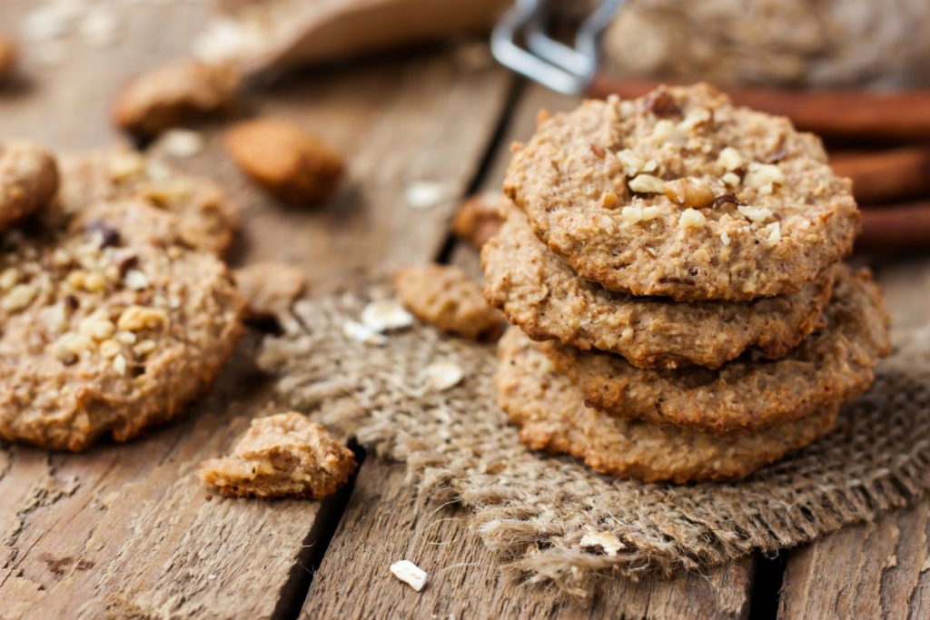 Biscotti con le noci e sesamo, la ricetta