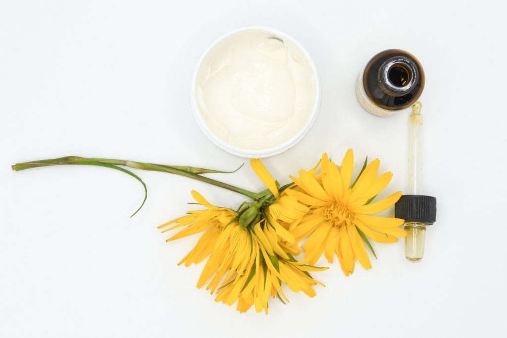 arnica: che cos'è, benefici, usi del gel, olio, crema, controindicazioni