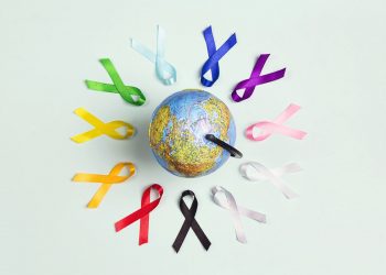 Più frutta, più verdura e più fibre in tavola: nel World Cancer Day, la lotta ai tumori parte anche da qui