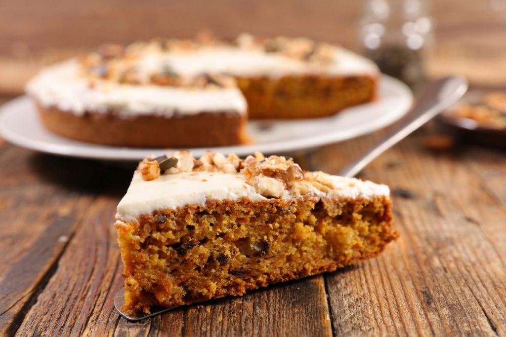 Torta di mandorle e carote sana e molto golosa