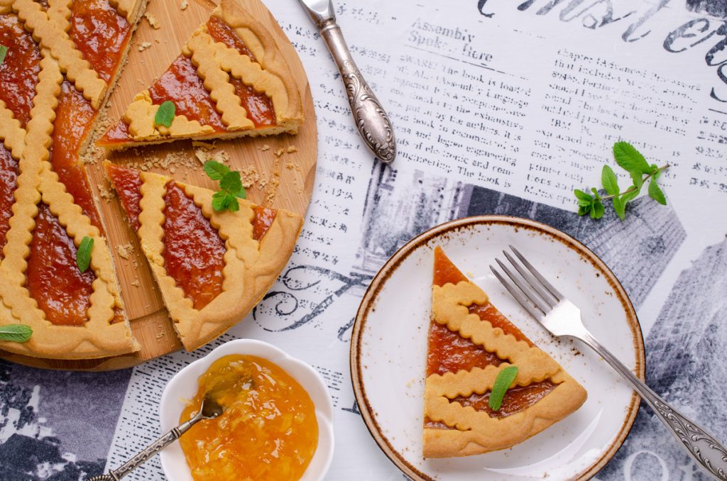 Crostata: storia, ricetta tradizionale, varianti e 8 ricette da provare