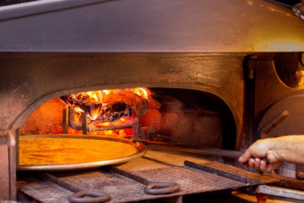 Farinata Di Ceci La Ricetta Originale Tradizionale Melarossa