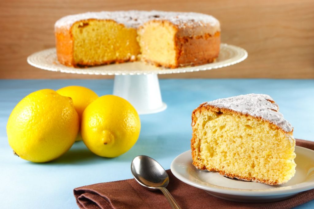 Torta al limone: un dolce semplice e profumato