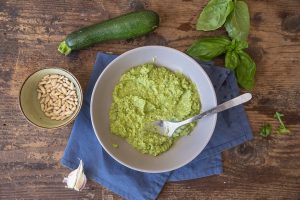 Pesto di zucchine procedimento