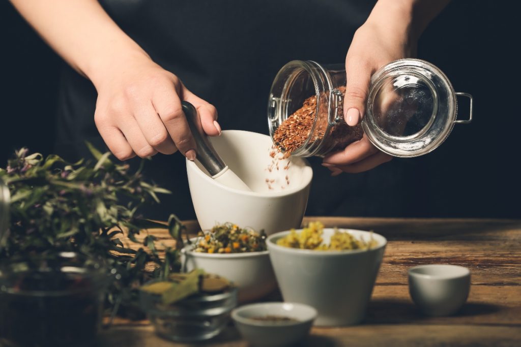 semi di lino: cosa sono, valori nutrizionali, benefici e usi in cucina e cosmesi