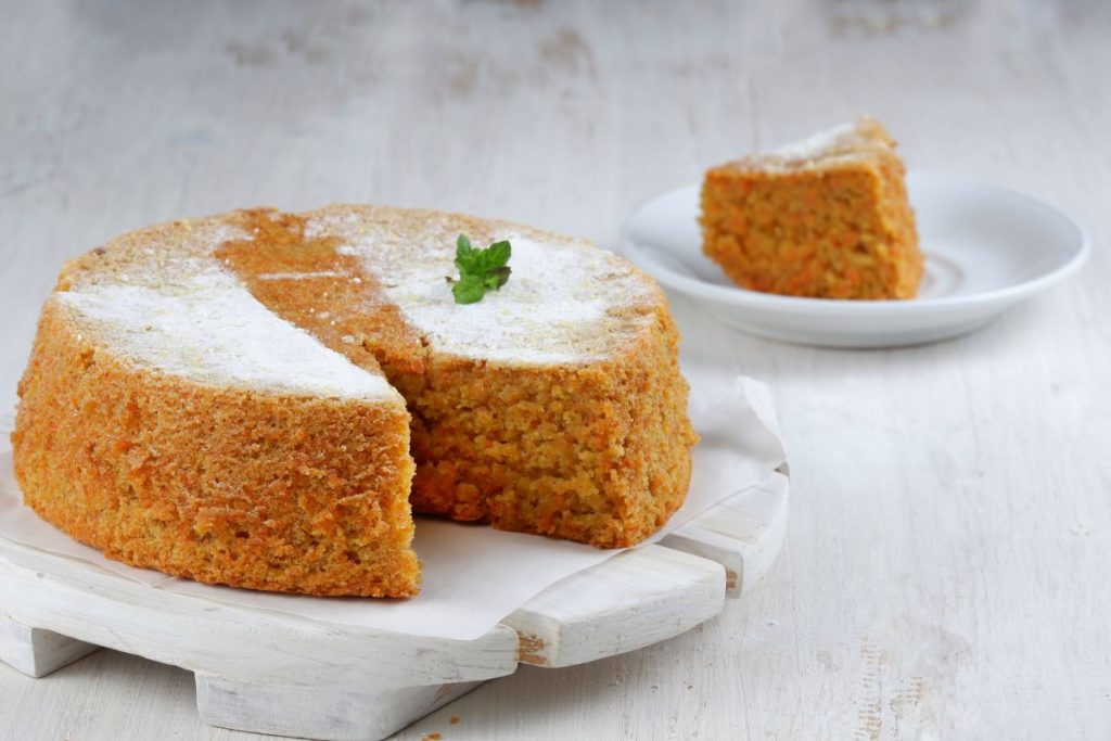 Torta di carote, dolce e nutriente