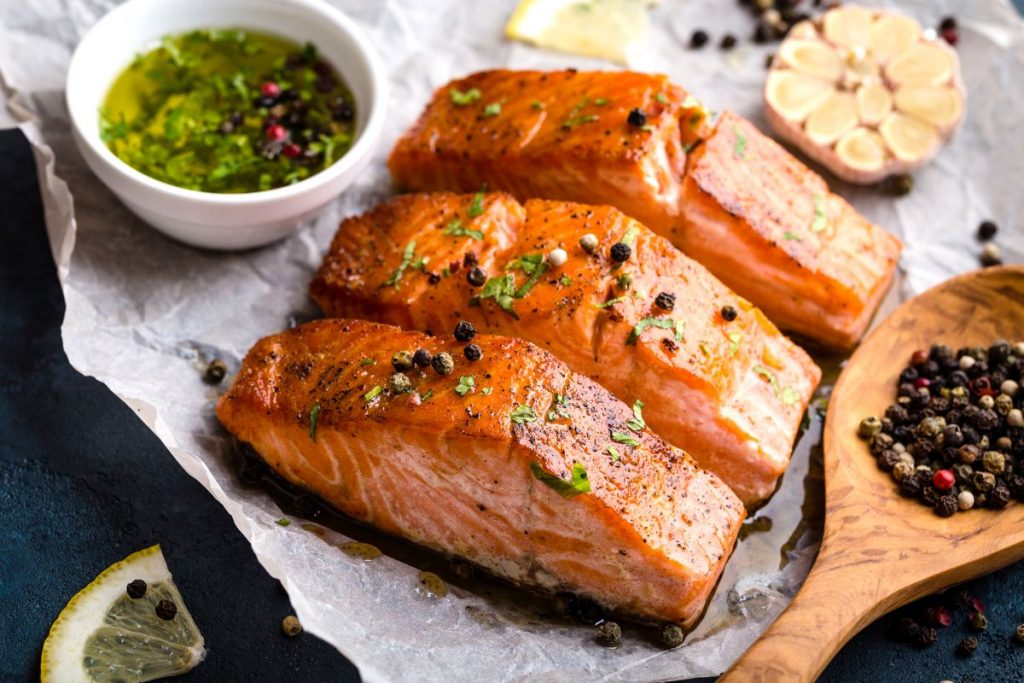 salmone al cartoccio un secondo leggero e appetitoso