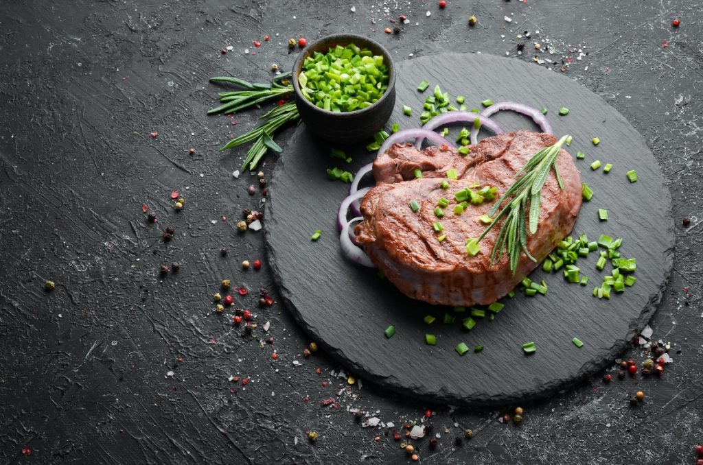 Carne di vitello: cos'è, valori nutrizionali, benefici. come cucinarla, le migliori ricette