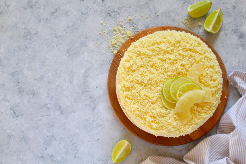 Torta mimosa all'ananas la ricetta perfetta per farla in casa