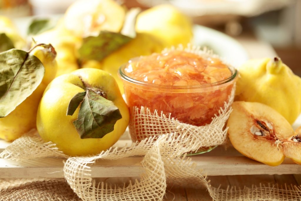 mela cotogna: che cos'è, valori nutrizionali, benefici e usi in cucina