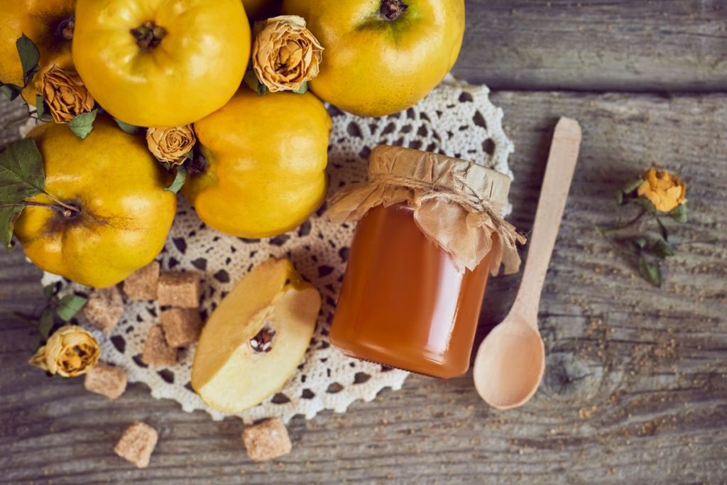 marmellata di mele cotogne, una conserva dal gusto unico