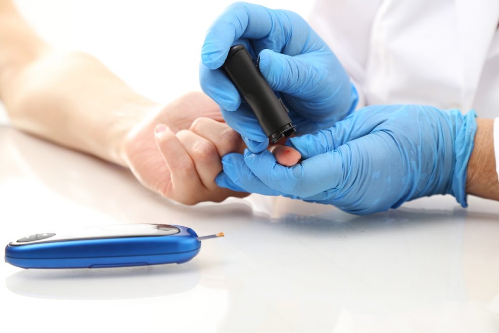 diabete di tipo 2: che cos'è, cause, sintomi, diagnosi, cure e prevenzione