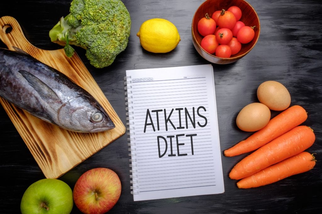 dieta atkins: che cos'è, come funziona, benefici, esempio di menù, controindicazioni