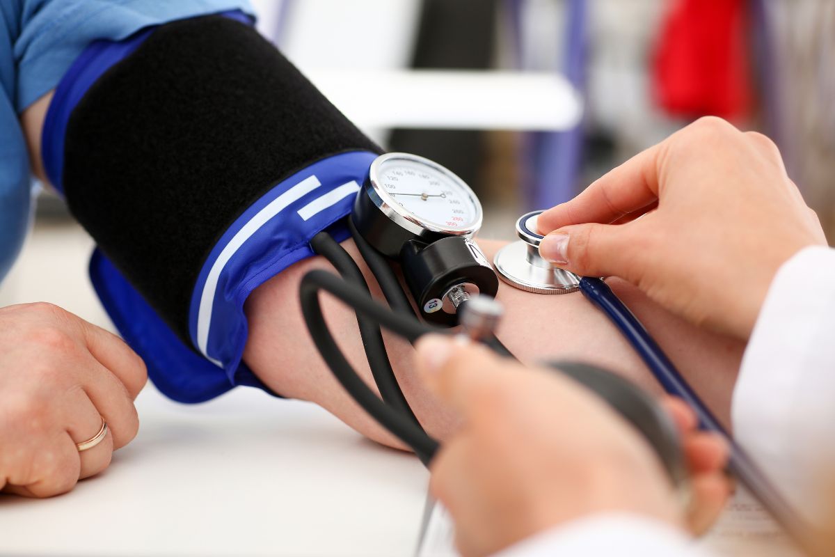Misuratore di pressione manuale: come funziona?
