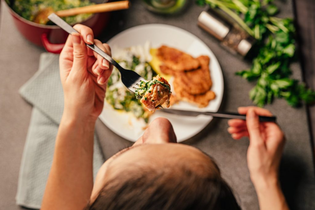 dieta 1400 calorie: che cos'è, come funziona, che cosa mangiare e cosa evitare, limiti