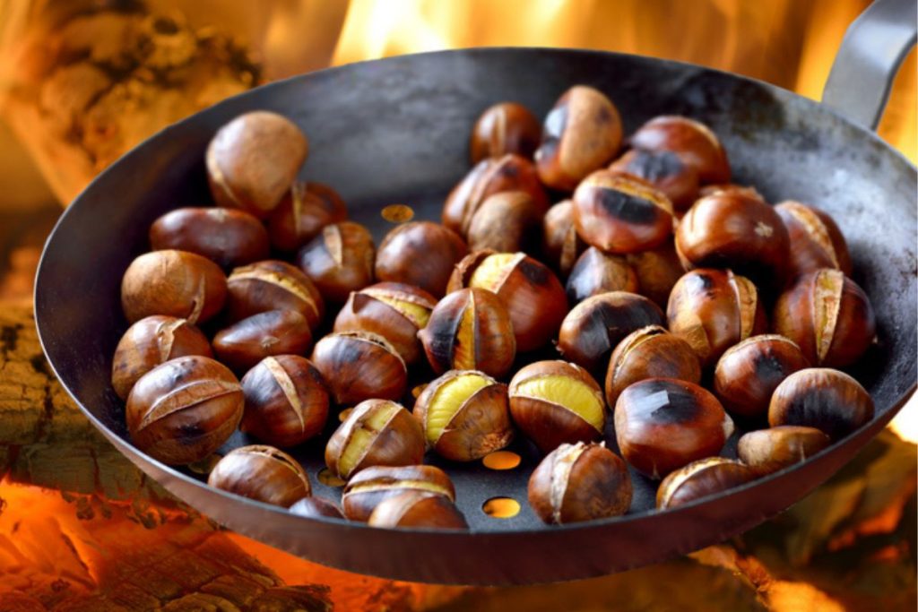 Castagne arrostite in padella